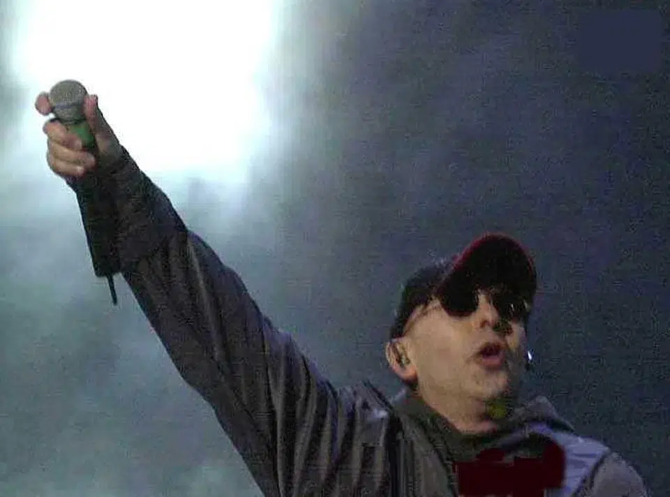 El Chamán de las Multitudes: Indio Solari y la Producción de Subjetividad en la Argentina Contemporánea 3 indio solari en uruguay